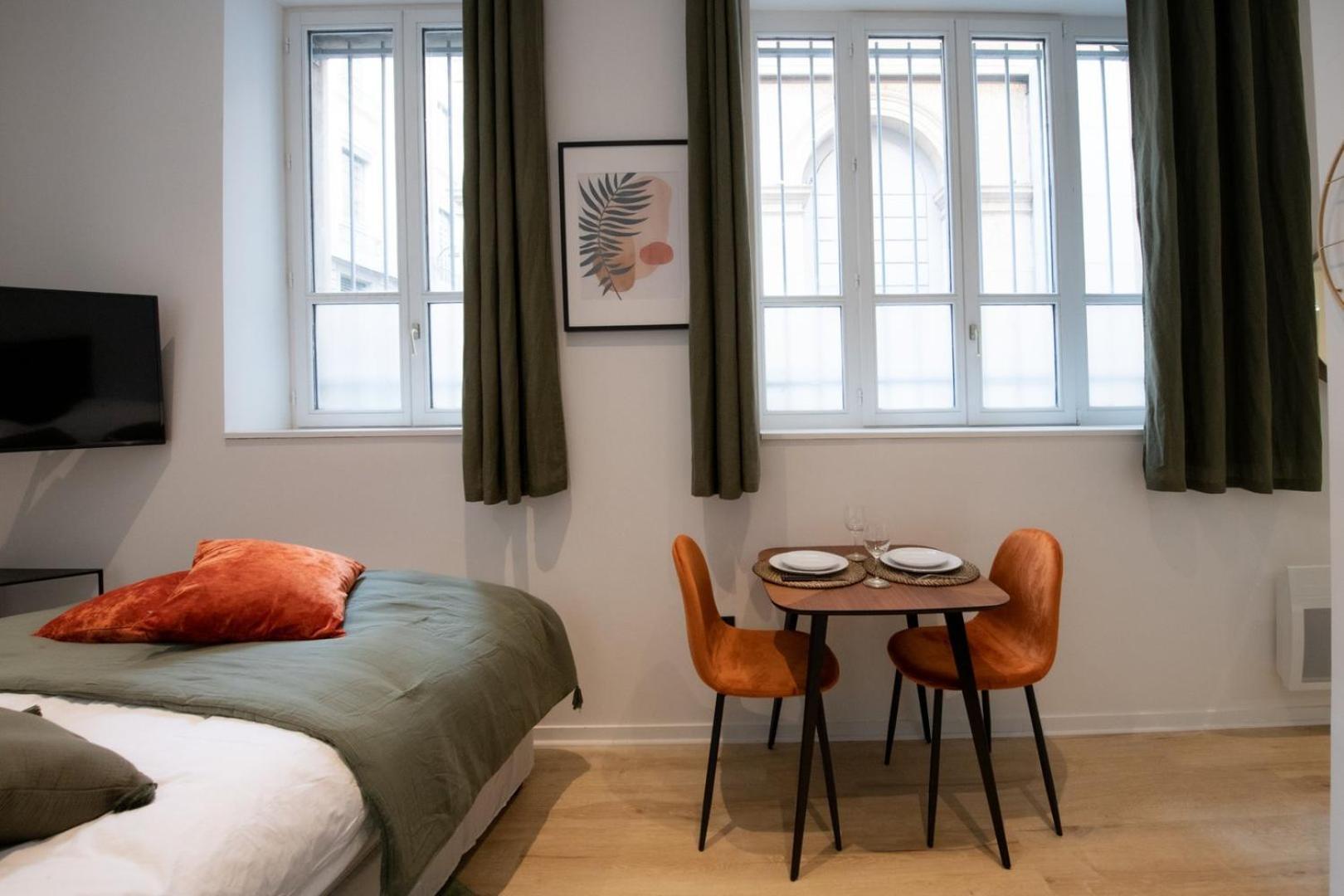 La Suite Opera 1 - Hypercentre Proche Place Des Terreaux リヨン エクステリア 写真